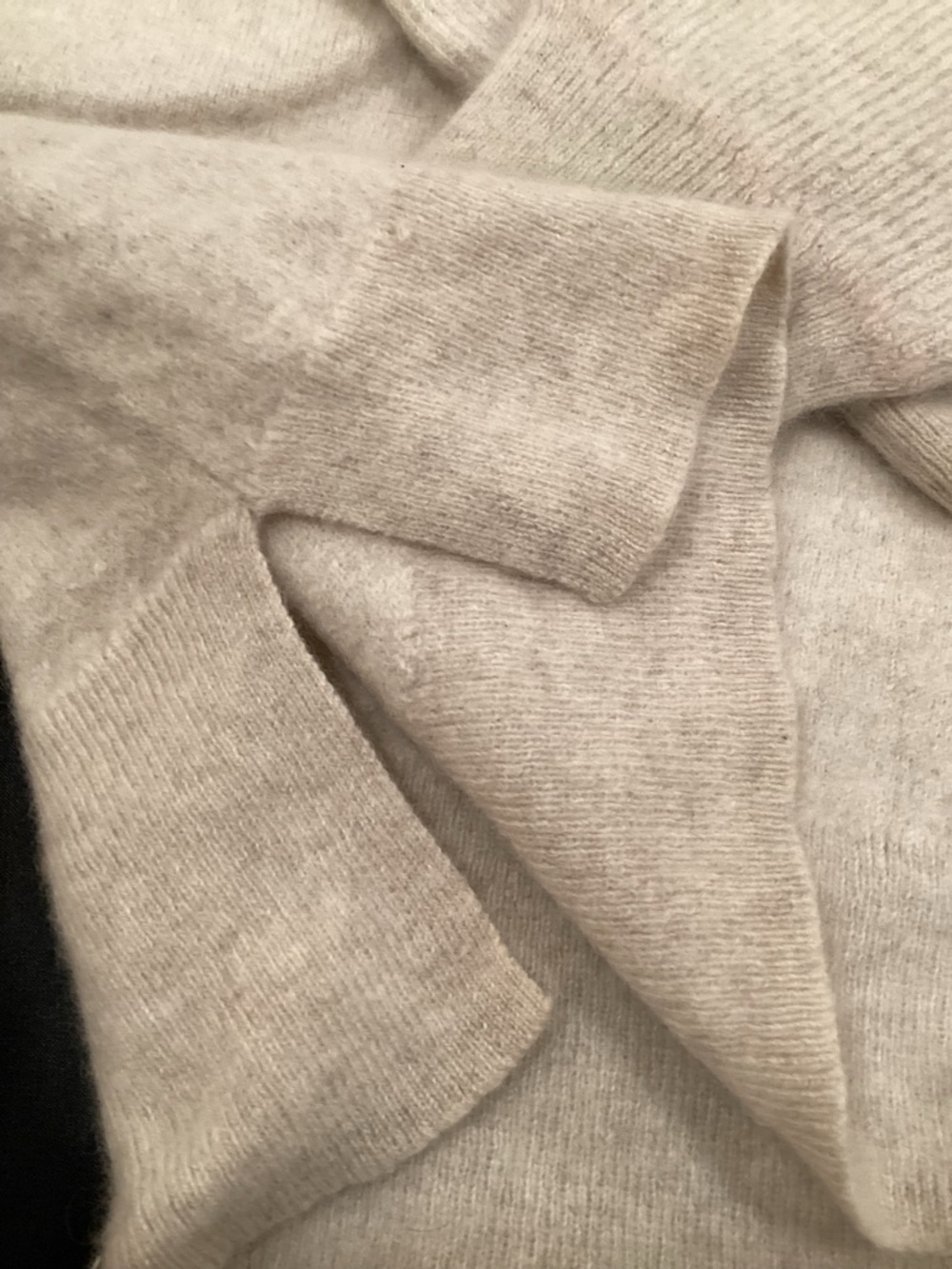 Johnny Was Casey Cashmere Whipstich Oat Colored Sweater W Pink Stitching M - Picture 11 of 13